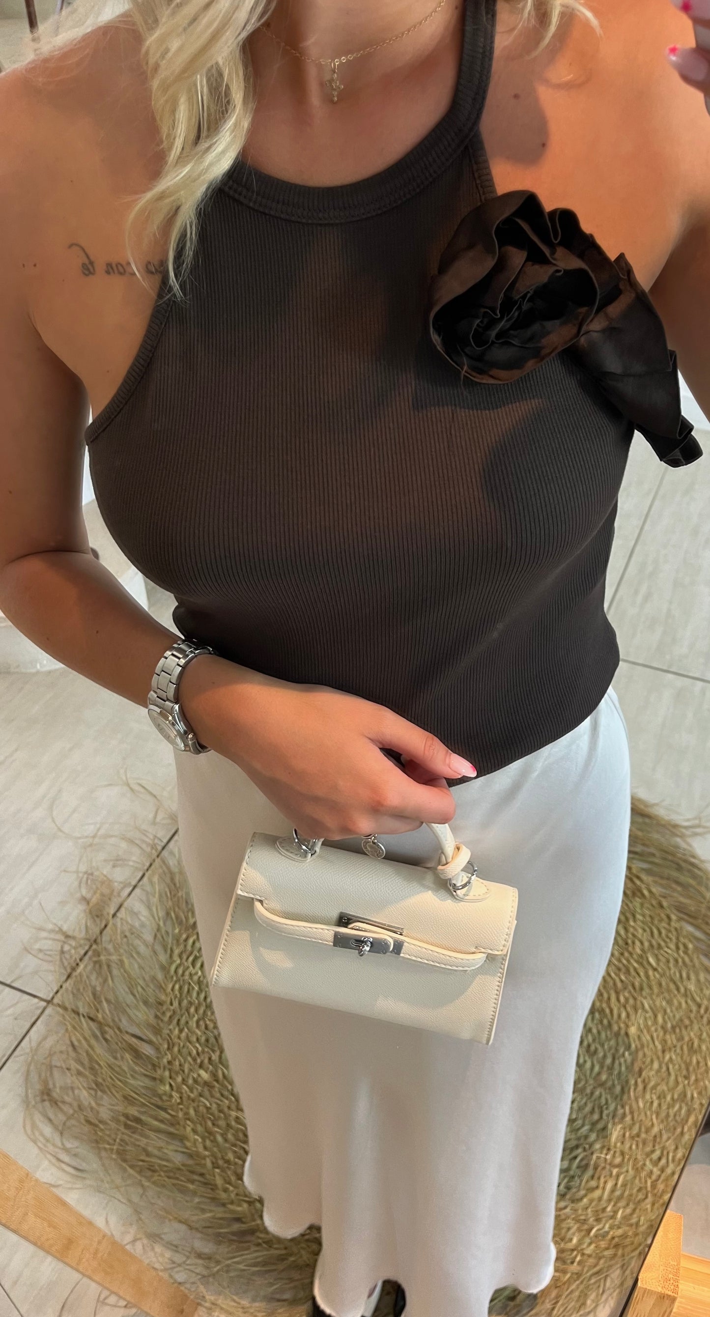 Top Sara