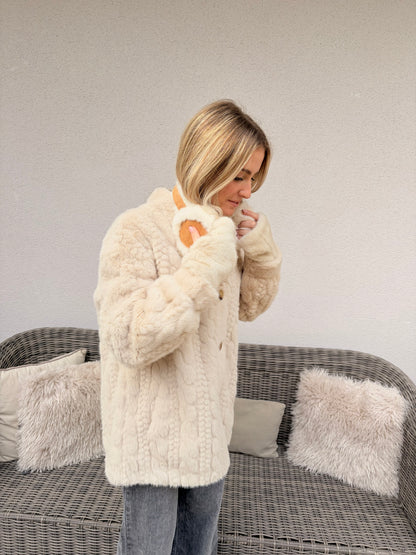 Fourrure écru Adore